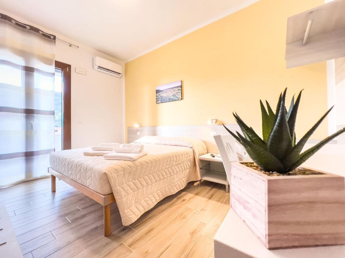 B&B Babbu Meu Боса Экстерьер фото